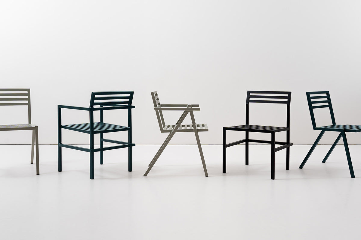 NINE 19 Outdoors Stacking Chair