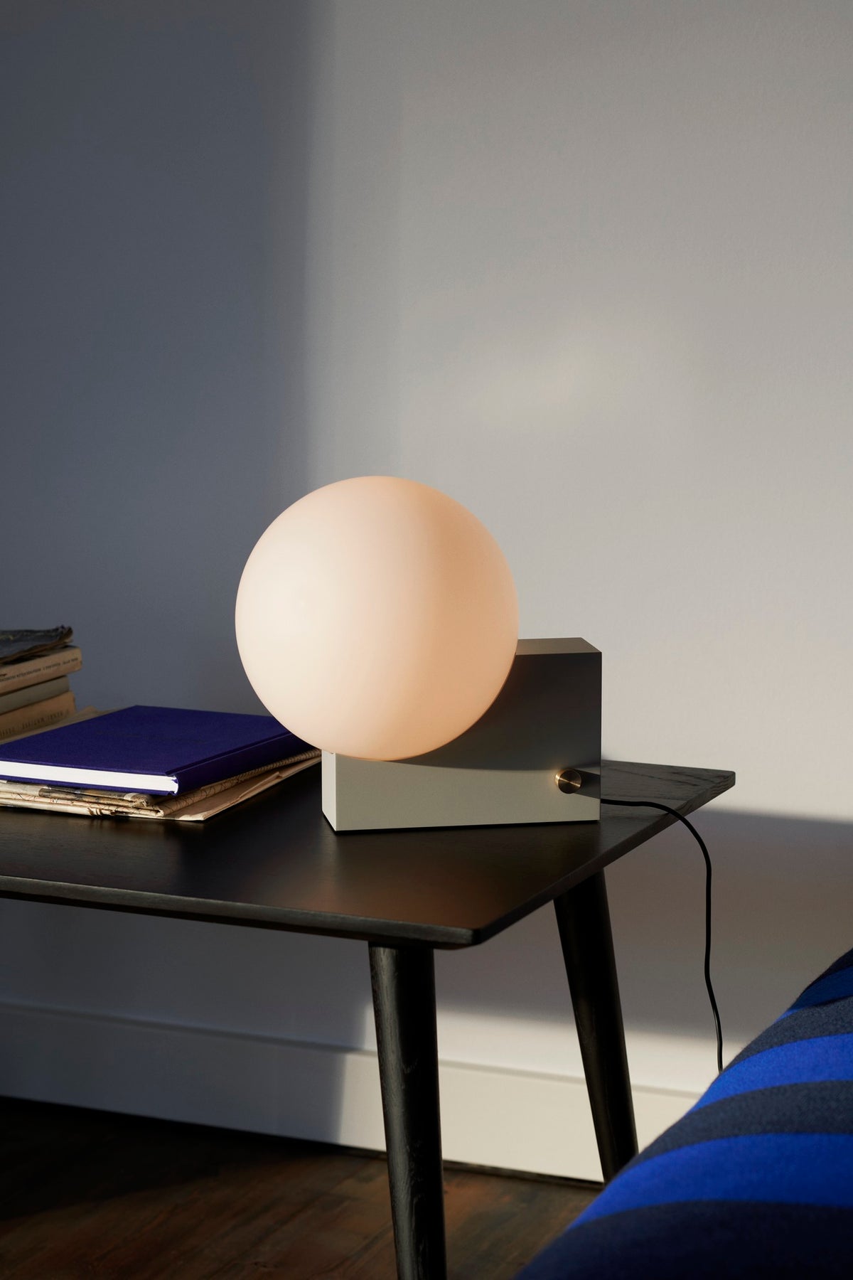 &Tradition Journey Table Lamp