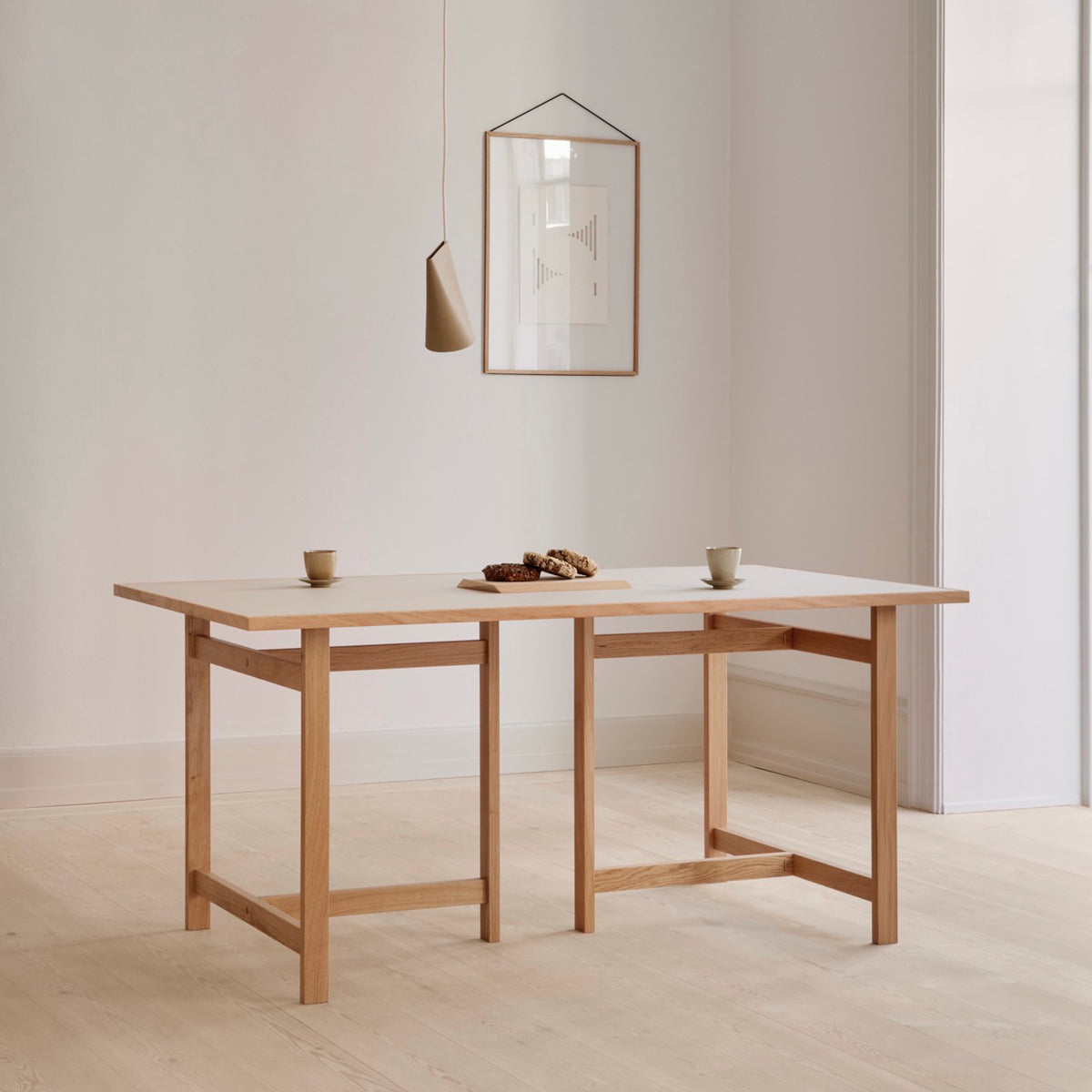Moebe Rectangular Dining Table 160 x 90