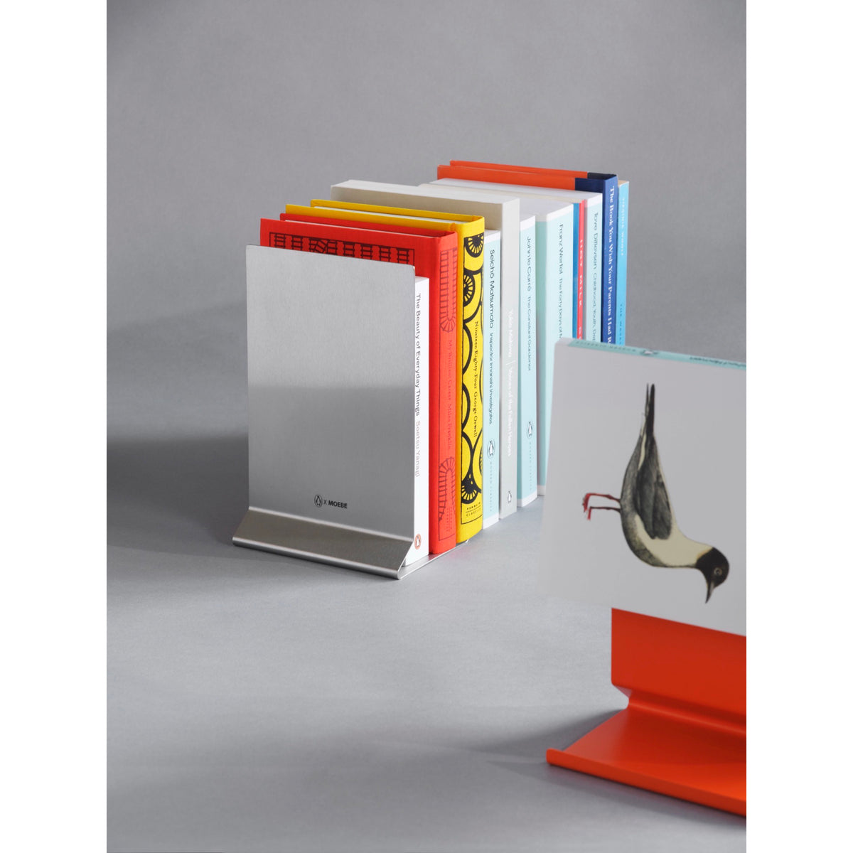 Moebe x Penguin Book Stand - Black