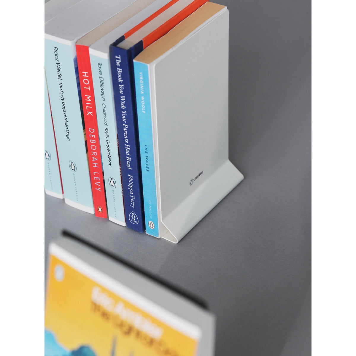 Moebe x Penguin Book Stand - Black