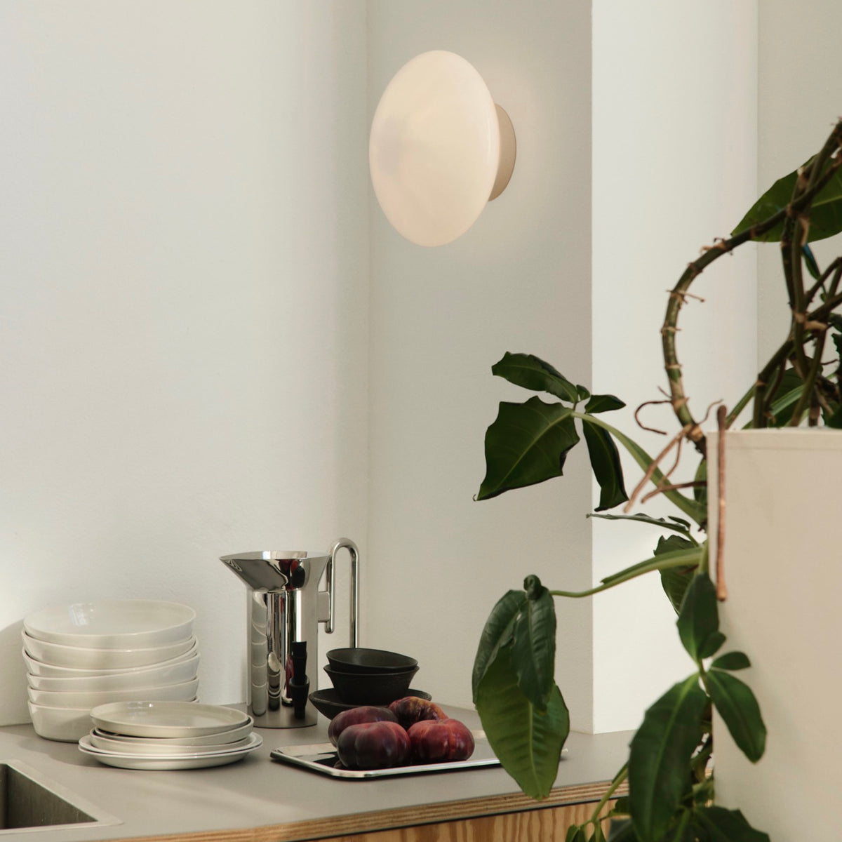 &Tradition Mist Wall & Ceiling Lamp