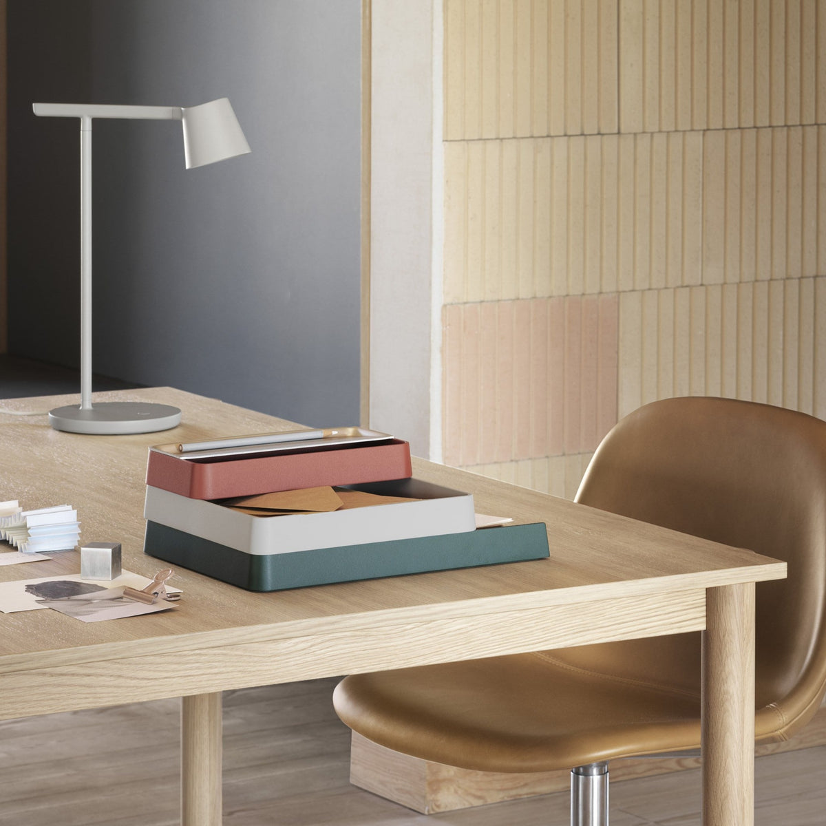 Muuto Tip Table Lamp