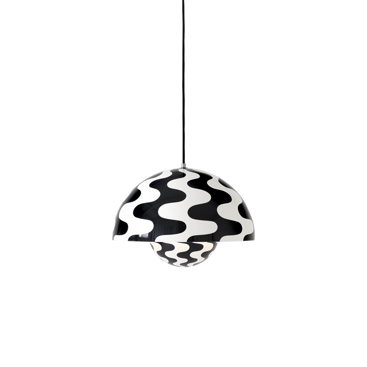 &Tradition Flowerpot Pendant Lamp VP7