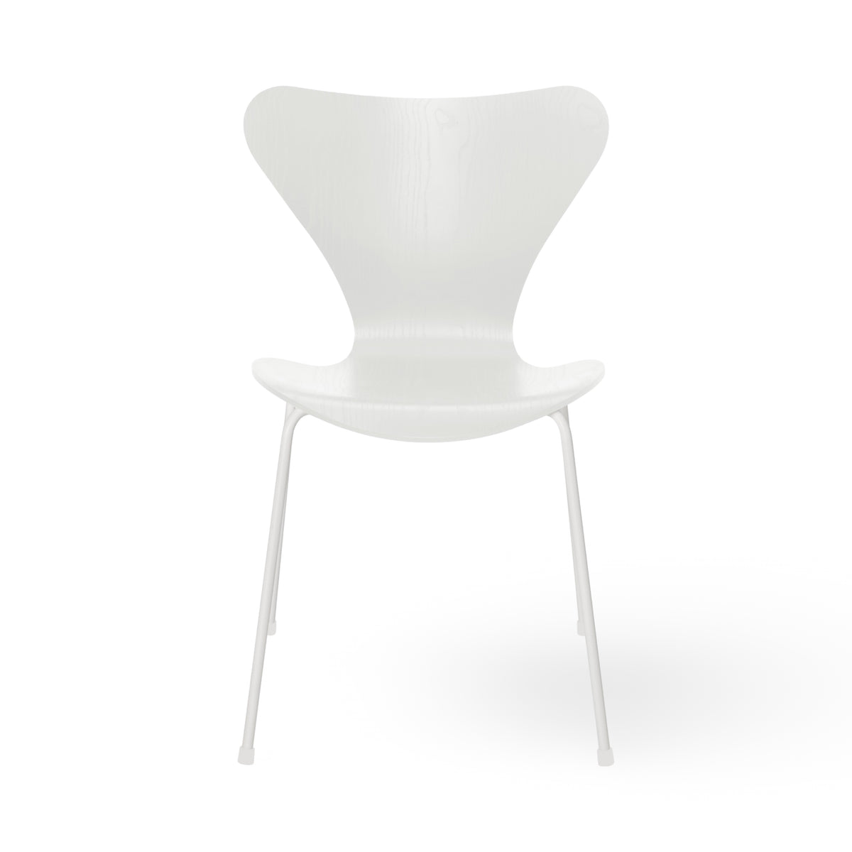 Fritz Hansen Series 7™ Dining Chair in Coloured Veneer