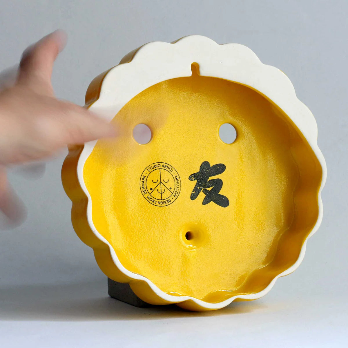 Studio Arhoj Tomo Mask - Biscuit