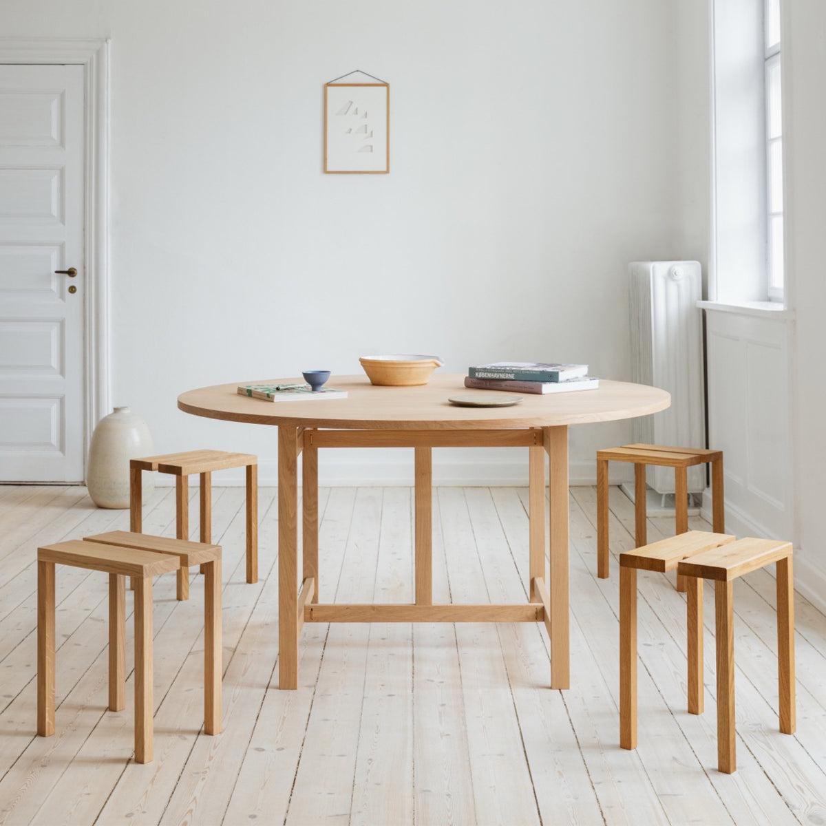 Moebe Peg Stool