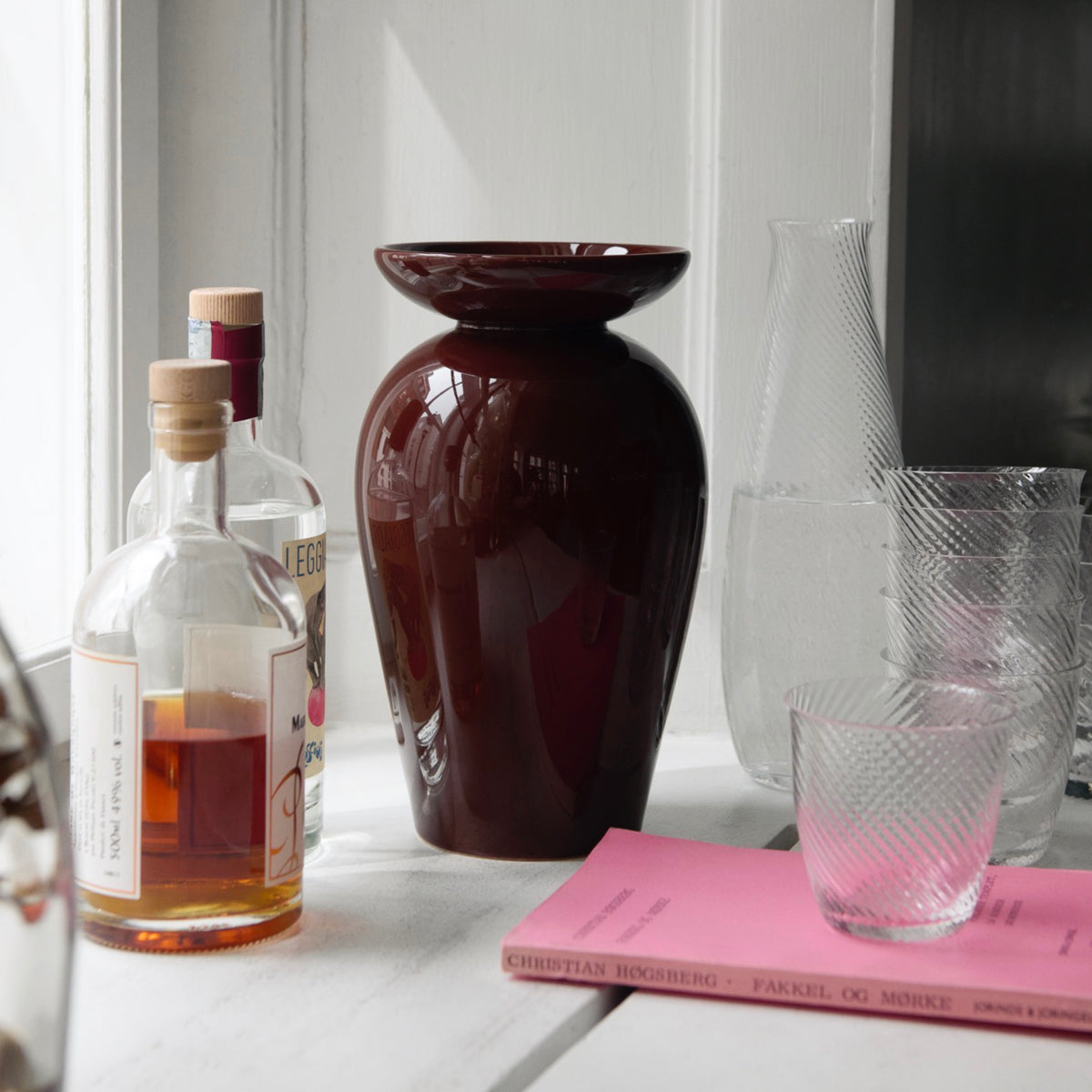 &Tradition Momento Vase - Red Brown (JH47)