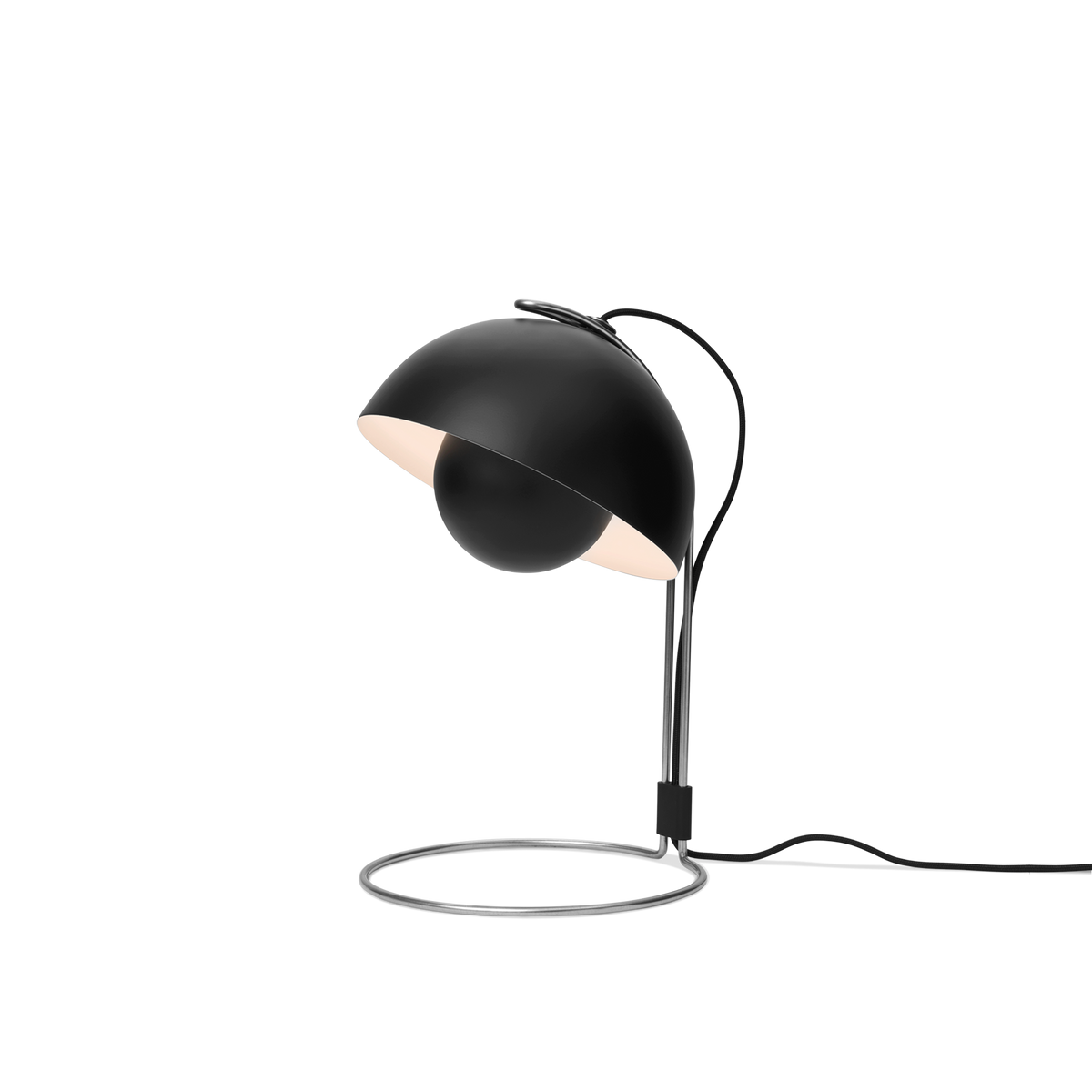 &Tradition Flowerpot Task Lamp VP4